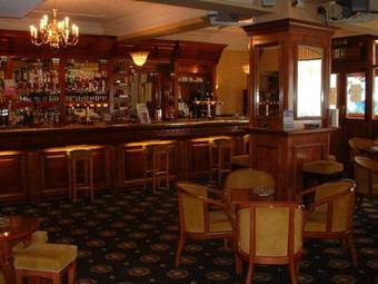 Revelstoke Hotel