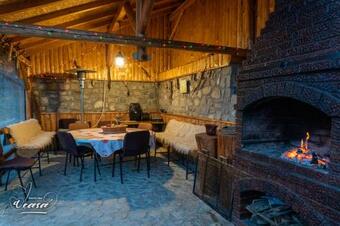 Villa Inchiriere Vila Vunte Rustic Inn Pietrosita
