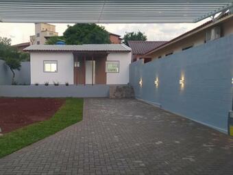 Trentino 66 - Hospedagem Em Iju�, Casa Agrad�vel Com Estacionamento