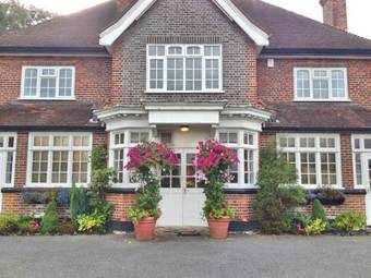 Hostal The Royal Standard Guest House