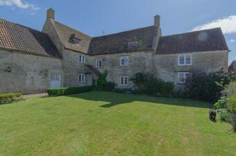 Apartamento Shepherds Hut On A Cotswold Farm Near Castle Combe