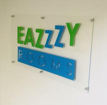 Hotel Eazzzy Rooms Corby