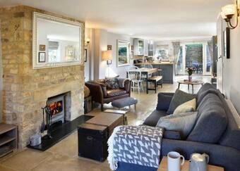 2 Glebe Cottages