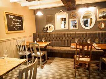 Hotel Cross Roads By Good Night Inns