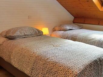 Cozy Holiday Home In Cussac With Private Terrace, Barbecue