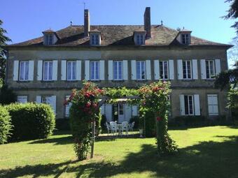 Bed & Breakfast Chateau De Longeville