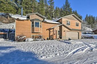 Peaceful Superior Home With Fire Pit And Mtn View