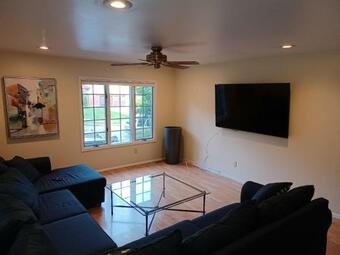 Comfortable Entire House For Rent 4 Bed 3 Baths