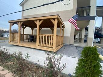 Hotel Hiway Inn Express Of Kiowa Hwy 69