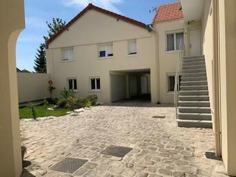 Apartamento Appartement T2 R+1 Au Calme 1 A 4 Couchages