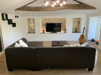 La Forge De La Roussi�re