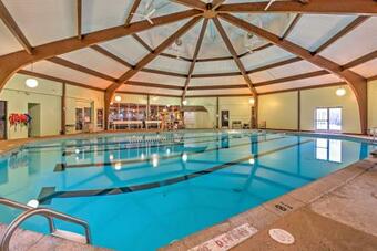 Spacious Poconos Home About 1 Mi To Deer Lake!