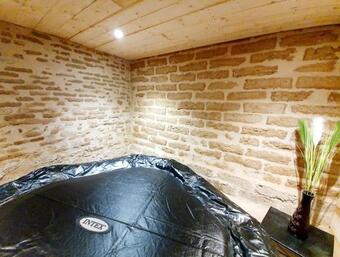 Villa Maison De Charme Avec Jacuzzi