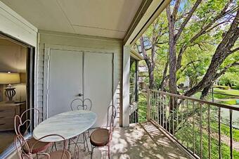 Lavish World Of Tennis