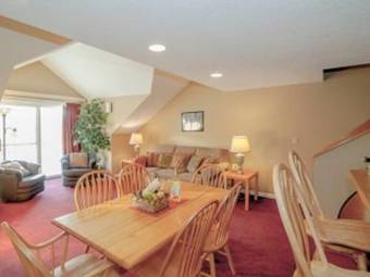 Hotel Rivergreen Resort