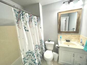 Delightful 4 Bedroom Vacation Home