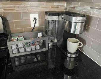 Cozy Apartment With Pool - Energy Corridor Gem