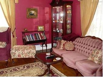 Clichy Inn Bed And Breakfast