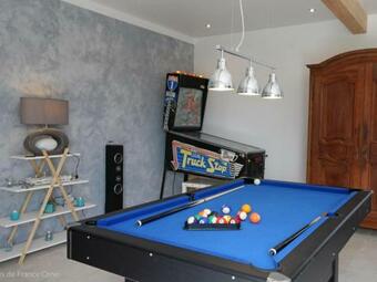 G�te Moussonvilliers, 6 Pi�ces, 12 Personnes - Fr-1-497-51