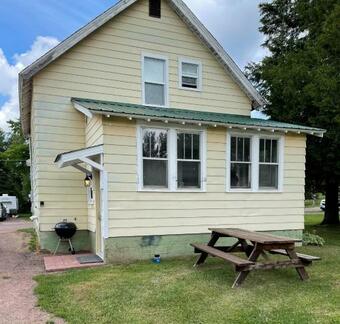 Good Knight Inn - Cozy Home Close To Fun Activities