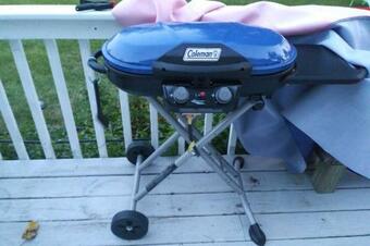 Quiet Farmhouse Retreat With Fire Pit - Pets Welcome!