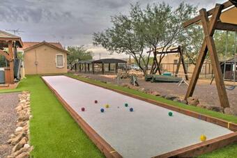 Phoenix Ranch Home With Private Hot Tub And Yard!