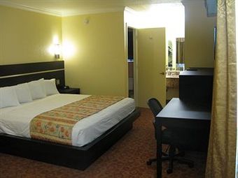 Hotel Country Inn Sonora