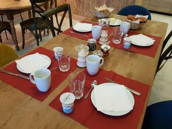 Hostal La Pause � Logis