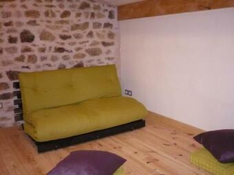 G�te Saint-romain-d'urf�, 6 Pi�ces, 10 Personnes - Fr-1-496-185