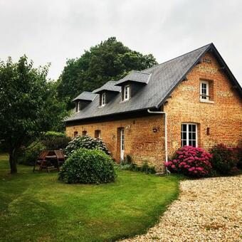 Gite La Petite �table Normandie � La Ferme