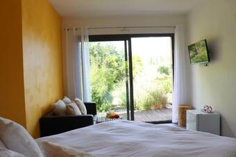 Villa Solesmes Suites