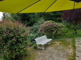 Hostal Les Sentiers Du Lac