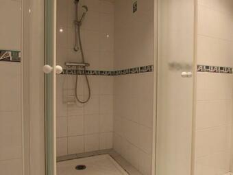 G�te Vernassal, 5 Pi�ces, 7 Personnes - Fr-1-582-306