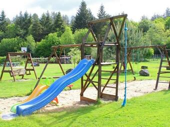 G�te Vernusse, 3 Pi�ces, 6 Personnes - Fr-1-489-357
