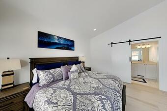 Sunlight Cottage