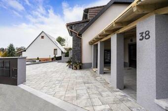 Hostal Villa May Way