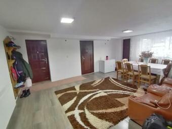 Casa Privat? Aproape De Straja Si Pasul V�lcan