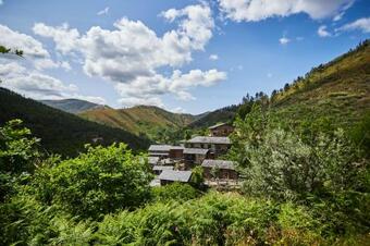 Cottage Da Paradinha: Passadi�os Do Paiva - Arouca