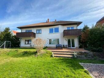 Apartamento Exklusive Ferienwohnung In Einbeck, 3 Schlafzimmer Mit Balkon!