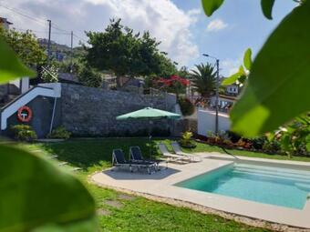 Hostal Casa Velha D Fernando E Casa Av� Augusta