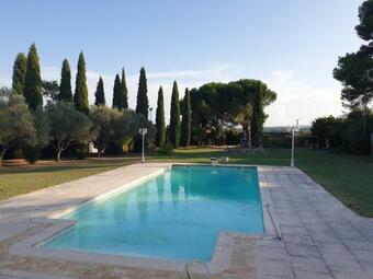 Domaine D'herminis - G�te De Dame Carcas