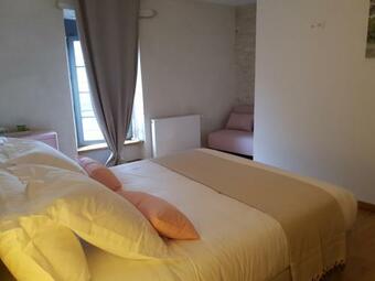 Bed & Breakfast La Cour Saint Louis