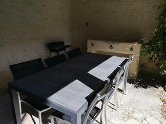 Cot� Marais - Gite Familial