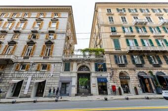 Altido Splendid 1-br Apartment In Central Genoa