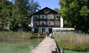 Hostal Pension Haus Am See