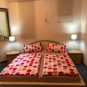 Apartamento Ger�umige