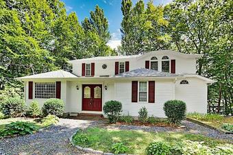 Santuit Pond Retreat