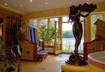 Hostal Romantischer Seegasthof & Hotel Altes Zollhaus