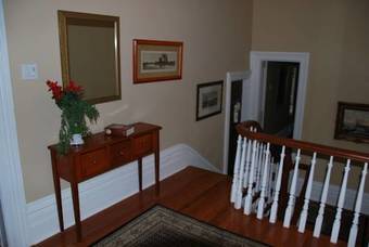 Legacy House Bed And Breakfast