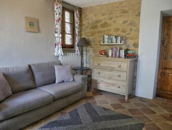 Charming Farmhouse Apartment With Swimming Pool